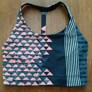 Victoria's Secret VSX Sport BraThe Show-Off size M